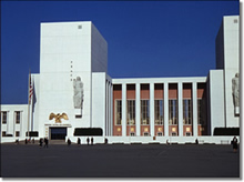 US pavilion (entrance)