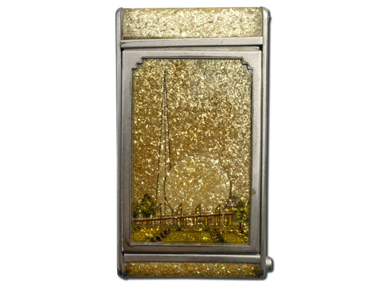 Compact by Girey
