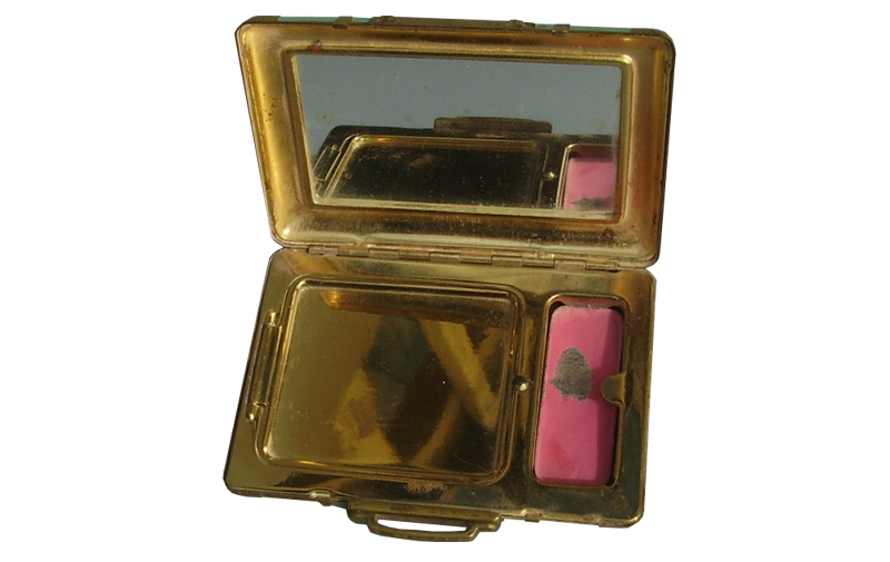 Ladie's Compact