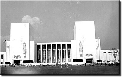 United States - Federal Building