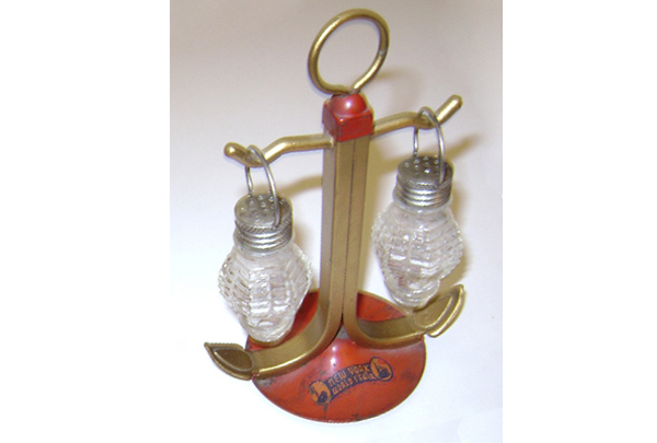 Salt & Pepper Shaker