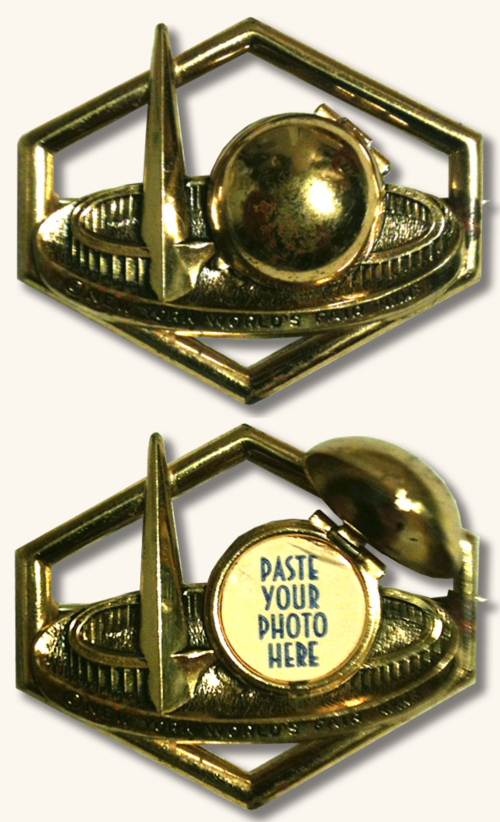 World's Fair T and P Pin