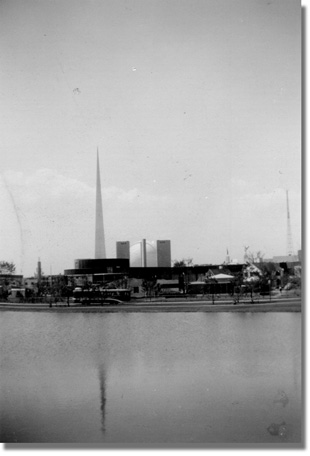 full image of a different view of the Fair
