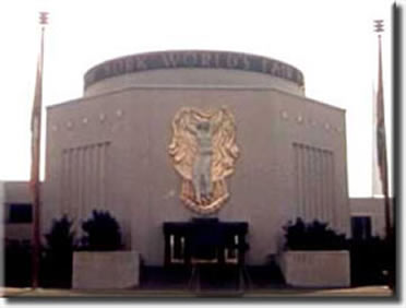 The 1939 New York World's Fair Administration Building
