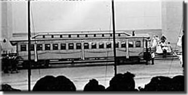 Lincoln prepares to ride the train 
